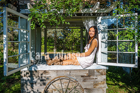 Hannah Horton @ Terraces Flower Farm & Cedar Island - Color - TJP (39 of 104)