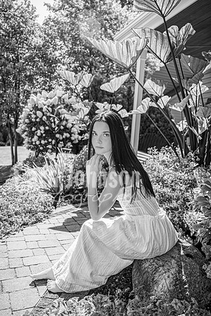 Hannah Horton @ Terraces Flower Farm & Cedar Island - BW - TJP (95 of 104)