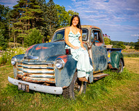Hannah Horton @ Terraces Flower Farm & Cedar Island - Color - TJP (7 of 104)