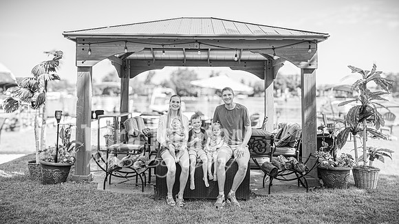 JLC Family Reunion @ Cedar Island - BW - TJP (4 of 38)