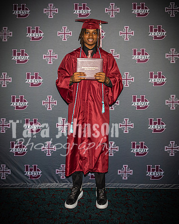 2023 UDJ Graduation - U of D Backdrop - TJP (48 of 331)