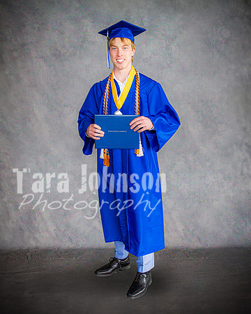 2025 IA Graduation - Gray Backdrop - TJP (153 of 359)