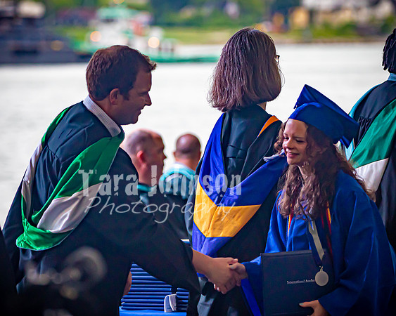 22 IA Grad - Angle #4 Sup-Board-AP - West - TJP (123 of 207)