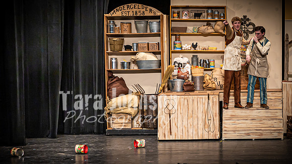 23 LHS Theatre - Dolly - School Show - TJP (102 of 389)