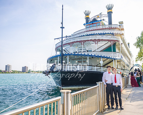 2023 IA Prom on the Princess Riverboat - TJP (32 of 69)