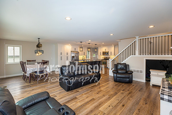 Homestead - 9899 Coledale Court (8 MB max) - TJP (2 of 2)