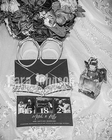 Mitch & Kelly - Highlights - BW - TJP (27 of 95)