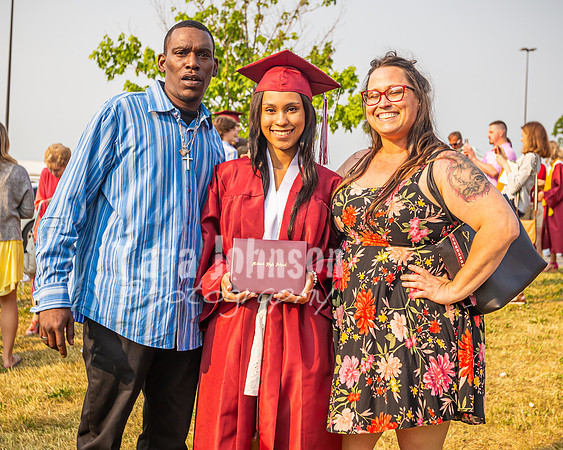 2023 MHS Graduation - Family Celebration - TJP (31 of 32)