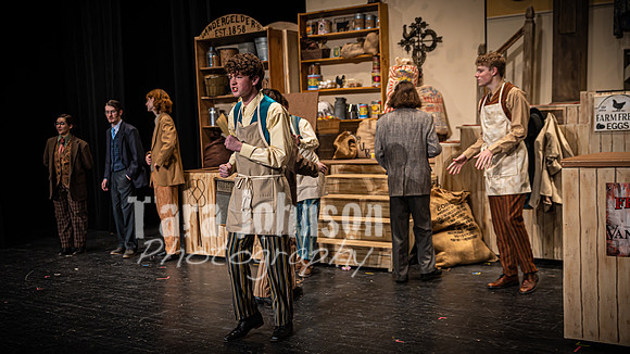 2023 LHS Theatre - Dolly - R1 - Act 1 - TJP (66 of 507)