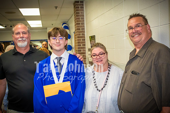 2023 LHS Grad - Family Celebration - TJP (12 of 52)