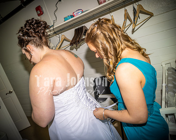 Andrew and Amanda - Wedding Prep - TJP (158 of 220)