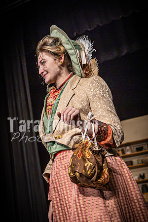 23 LHS Theatre - Dolly - Dolly R2 Tuesday - TJP (11 of 13)