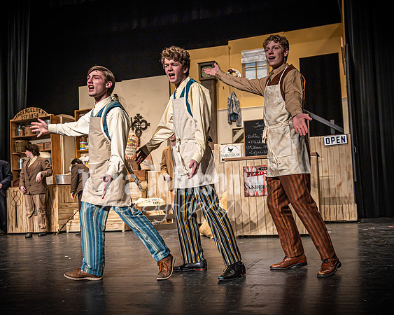 23 LHS Theatre - Dolly - R2 - Act 1, Yonkers - TJP (132 of 224)