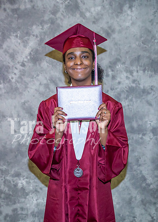 2023 MHS Graduation - Studio - TJP (150 of 570)