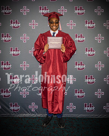 2023 UDJ Graduation - U of D Backdrop - TJP (146 of 331)