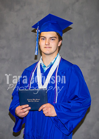 2023 LHS Graduation - Studio - TJP (386 of 528)