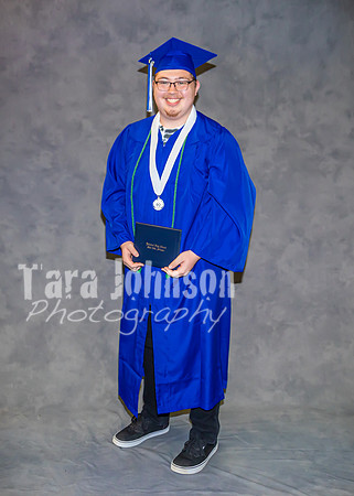 2023 LHS Graduation - Studio - TJP (411 of 528)