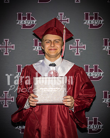 2023 UDJ Graduation - U of D Backdrop - TJP (141 of 331)