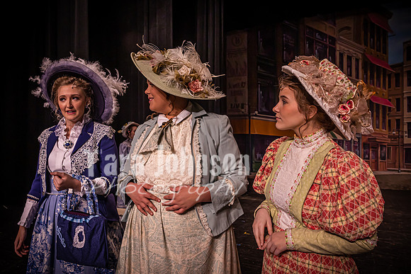 23 LHS Theatre - Dolly - R3, Act 1 - TJP (7 of 601)