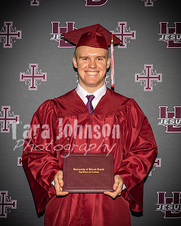 2023 UDJ Graduation - U of D Backdrop - TJP (83 of 331)