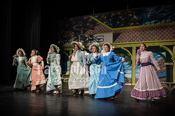 2023 LHS Theatre - Dolly - R1 - Act 1 - TJP (175 of 507)