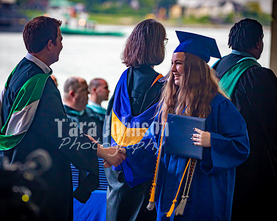 22 IA Grad - Angle #4 Sup-Board-AP - West - TJP (125 of 207)