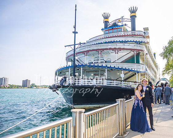 2023 IA Prom on the Princess Riverboat - TJP (20 of 69)