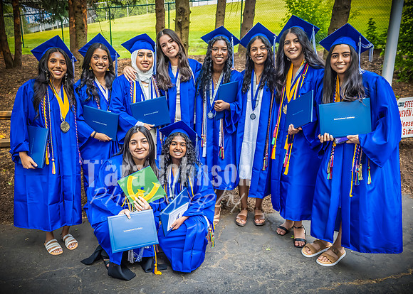 2023 IA Grad  - Family Celebration - DH (18 of 66)