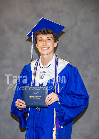 2023 LHS Graduation - Studio - TJP (406 of 528)