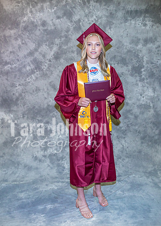2023 MHS Graduation - Studio - TJP (17 of 570)