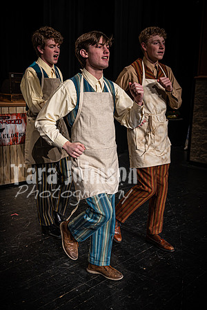 2023 LHS Theatre - Dolly - R1 - Act 1 - TJP (92 of 507)