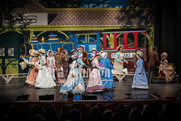 23 LHS Theatre - Dolly - School Show - TJP (143 of 389)