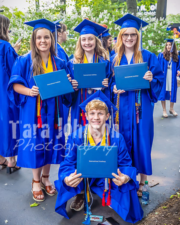 2023 IA Grad - Family Celebration - TJP (20 of 24)