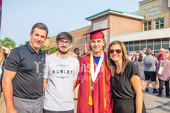 2023 MHS Graduation - Family Celebration - TJP (22 of 32)