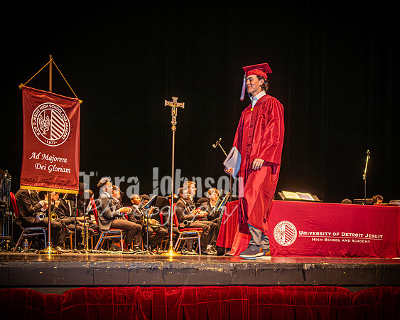 2023 UDJ Graduation - Celebration (Banner & Cross) - TJP (112 of 184)