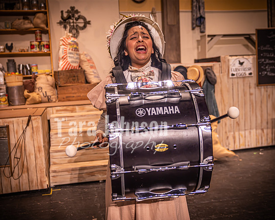 23 LHS Theatre - Dolly - R3, Act 1 - TJP (116 of 601)