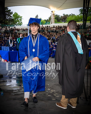 22 IA Grad - Angle #4 Celebration Walk - TJP (67 of 345)