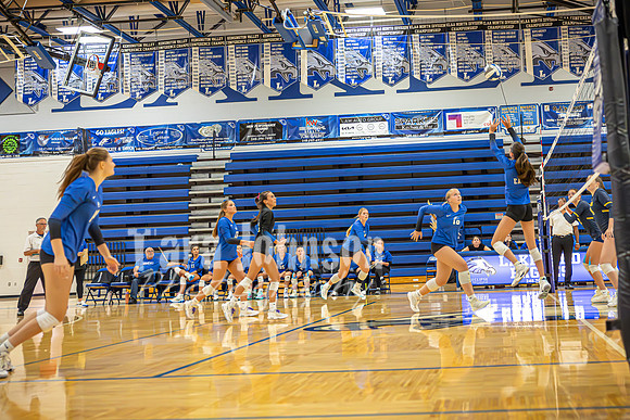 24 LHS Vball vs. S. Lyon 9-17 - TJP (41 of 151)