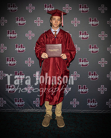 2023 UDJ Graduation - U of D Backdrop - TJP (80 of 331)