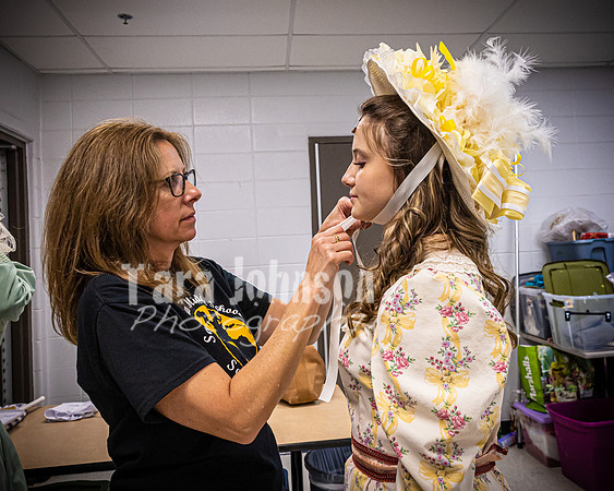 2023 LHS Theatre - Dolly - Backstage - TJP (19 of 21)