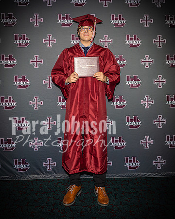 2023 UDJ Graduation - U of D Backdrop - TJP (56 of 331)