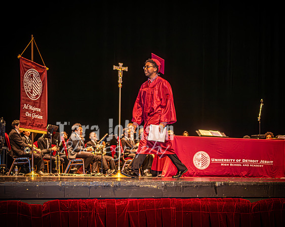 2023 UDJ Graduation - Celebration (Banner & Cross) - TJP (144 of 184)