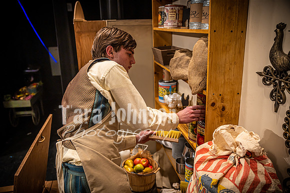 23 LHS Theatre - Dolly - R2 - Act 1, Yonkers - TJP (107 of 224)