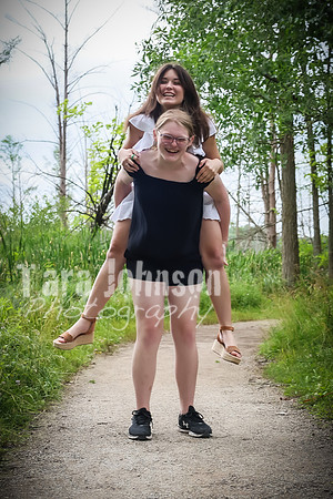 Emily Earl (with Amy & Emma) - TJP (8 of 20)