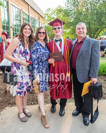 2023 MHS Graduation - Family Celebration - TJP (20 of 32)
