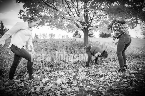 Schultz Family - BW - TJP (50 of 54)