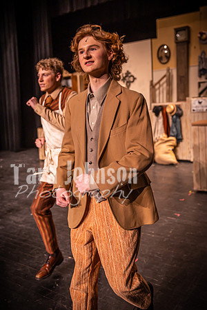 23 LHS Theatre - Dolly - R3, Act 1 - TJP (153 of 601)