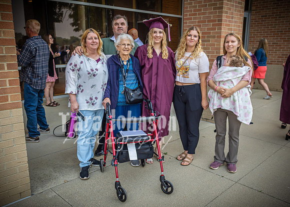 2023 HHS-AE Grad - Family Celebration - TJP (57 of 70)