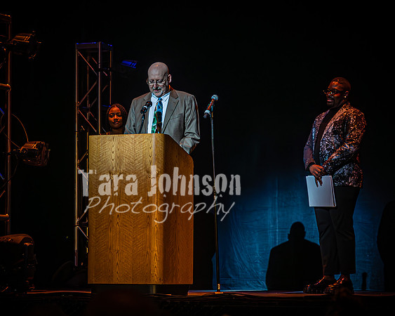 *2023 Sutton Foster Awards - Jillian Armstrong & Joe Meager - TJP (233 of 407)