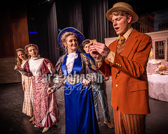23 LHS Theatre - Dolly - Dolly R3 Wednesday - TJP (4 of 15)